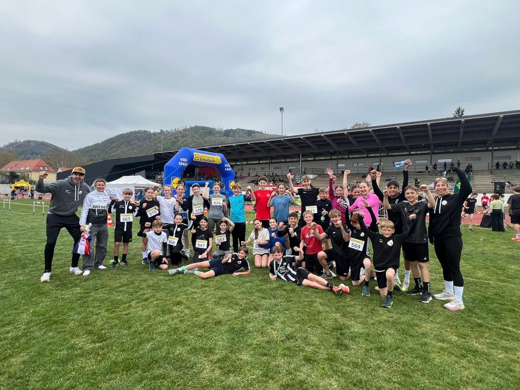 Am Dienstag, dem 14. April 2026, nahm unsere Schule mit 32 Schüler:innen  am LIDL Schullauf im ASKÖ Stadion Eggenberg in Graz teil.