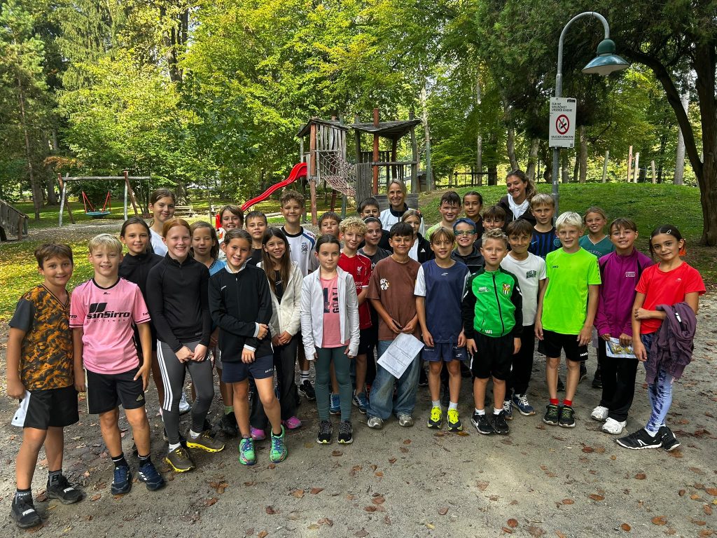 Danke an den Orientierungslauf Verein Leibnitz, der auch heuer wieder tolle Schnupperstunden mit unseren Erstklasslern abhält.